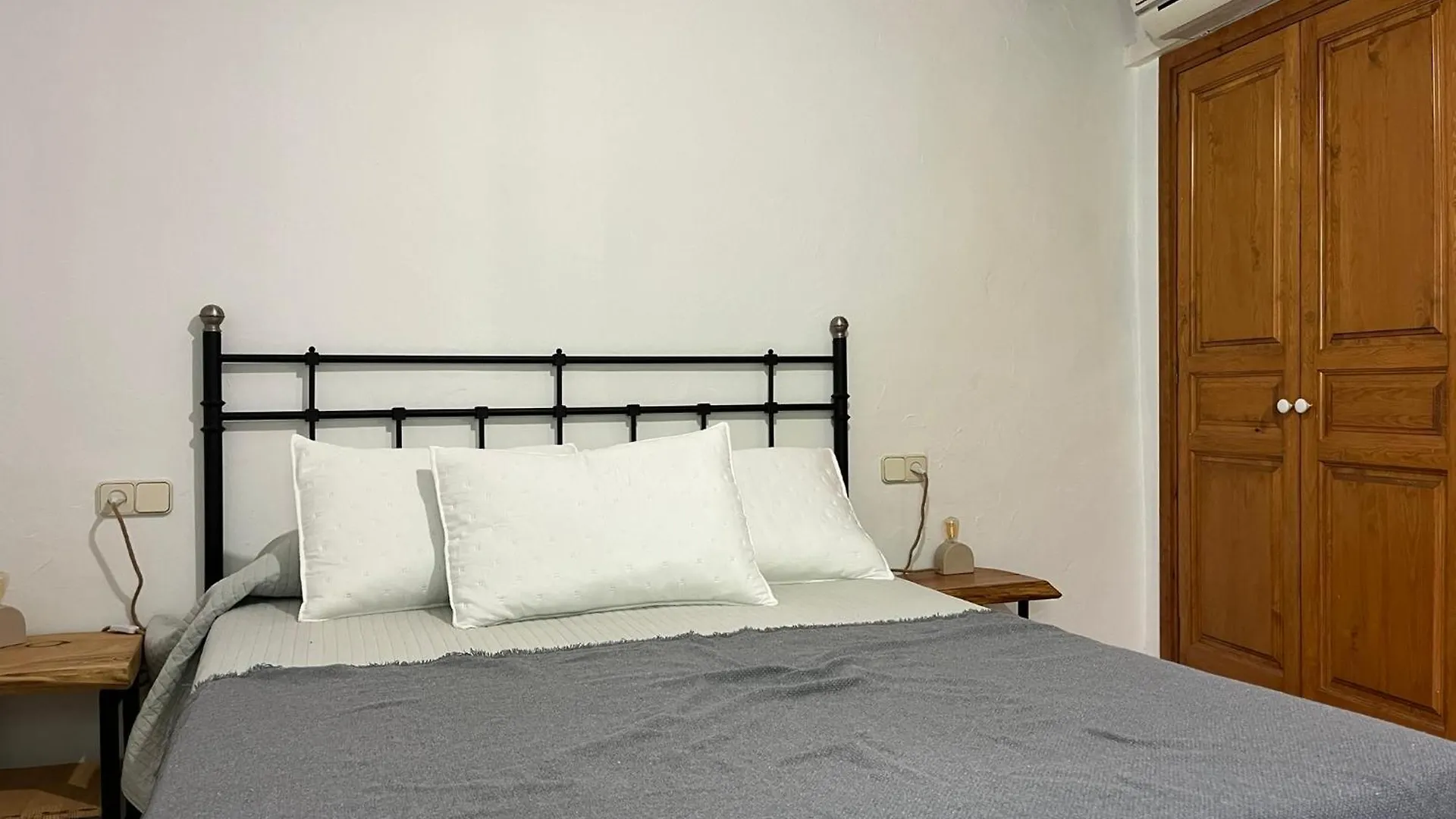 Casa Del Raco, Turisme Rural Calma I Pedra A 14 Minuts De La Platja Villa Ardenya 0*,  Spain